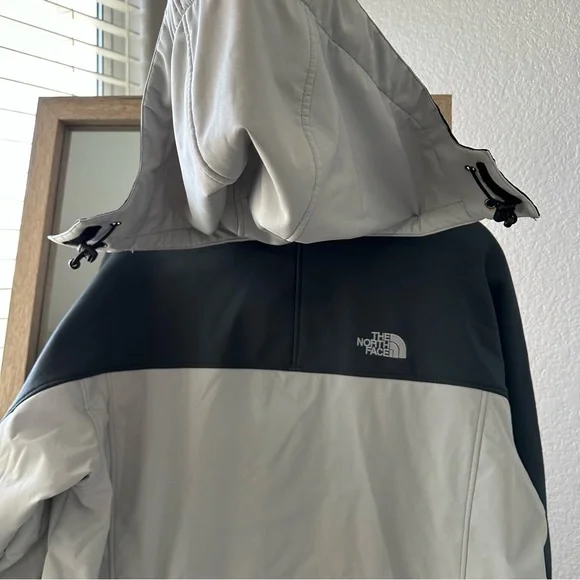 The North Face Summit Series Gore Tex Outview Jacket - Picture 15 of 15